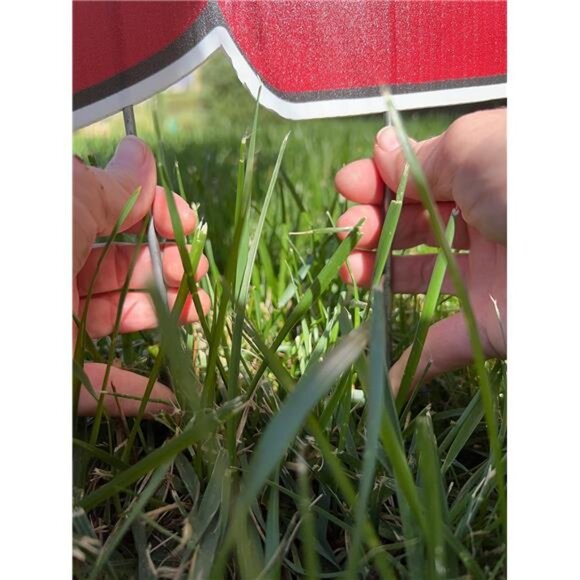 Stealing Christmas Lights DOUBLE SIDED Who ville Yard Card Sign - 3 Ft. Tall - Picture 5 of 8